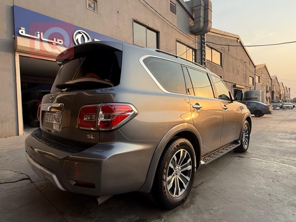 Nissan Armada